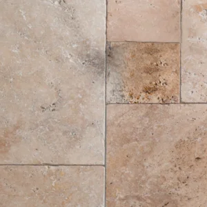 CLASSIC RUSTIC natūralus Travertinas