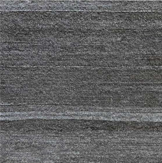 Monsoon black